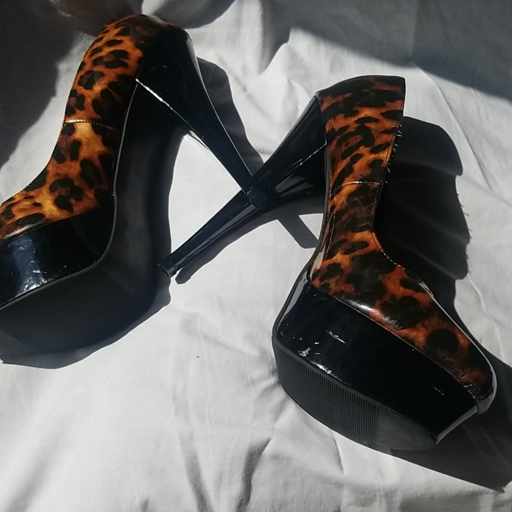 Platform Heels - image 3